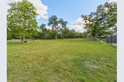 416 Shadywood Lane, Dripping Springs, TX 78620 - Photo 39