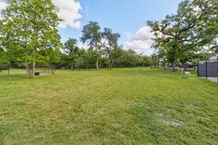416 Shadywood Ln, Dripping Springs, TX 78620 - Photo 39