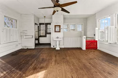 501 E 6th Street, Cameron, TX 76520 - Photo 37