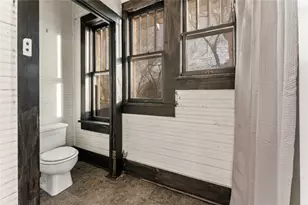 501 E 6th St, Cameron, TX 76520 - Photo 39