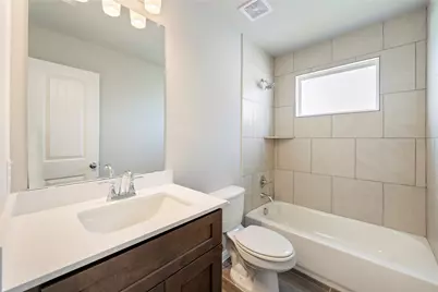 221 Comet Pointe Drive, Georgetown, TX 78628 - Photo 5
