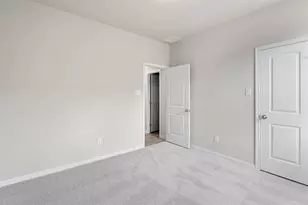 221 Comet Pointe Dr, Georgetown, TX 78628 - Photo 29