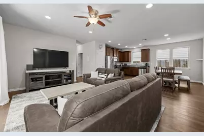 328 Triumph Road, Buda, TX 78610 - Photo 5