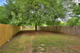 3509 Harpers Ferry Ln, Austin, TX 78749 - Photo 9