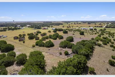 1400 County Road 221, Florence, TX 76527 - Photo 11