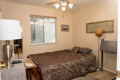 1612 Poppy Seed Lane, Austin, TX 78741 - Photo 11