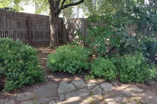 1612 Poppy Seed Ln, Austin, TX 78741 - Photo 19