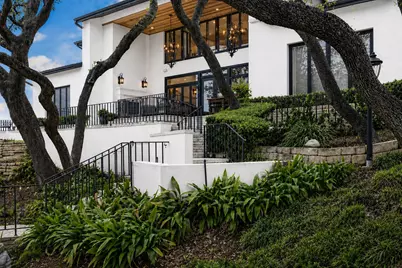 3418 Mount Bonnell Circle, Austin, TX 78731 - Photo 3