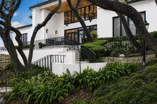 3418 Mt Bonnell Cir, Austin, TX 78731 - Photo 3