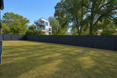 2303 Westworth Circle, Austin, TX 78704 - Photo 31
