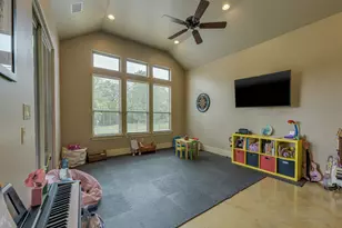 212 Golden Eagle Wy, Liberty Hill, TX 78642 - Photo 15