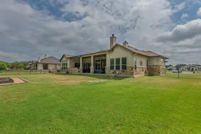 212 Golden Eagle Way, Liberty Hill, TX 78642 - Photo 37