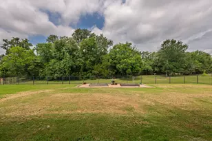 212 Golden Eagle Wy, Liberty Hill, TX 78642 - Photo 35