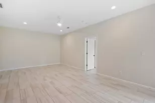 5507 Oakwood Cove, Austin, TX 78731 - Photo 19