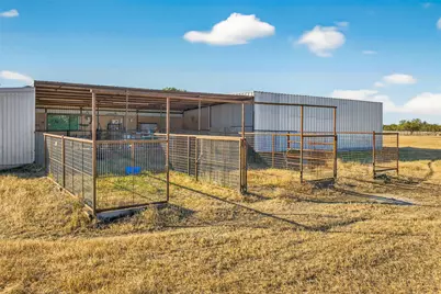 672 County Road 447, Waelder, TX 78959 - Photo 39