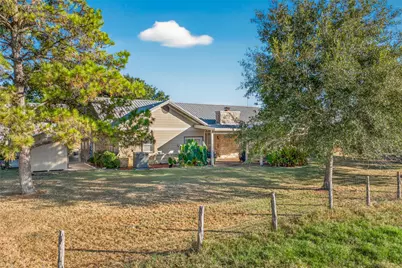 672 County Road 447, Waelder, TX 78959 - Photo 21