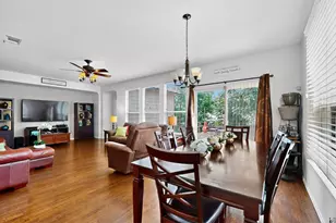 140 Matthews Ln, Kyle, TX 78640 - Photo 9