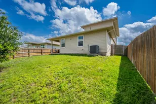 7916 City Top Blvd, Austin, TX 78724 - Photo 27
