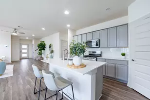 7916 City Top Blvd, Austin, TX 78724 - Photo 7