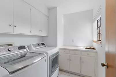 1813 Cedar Ridge Drive, Austin, TX 78741 - Photo 35