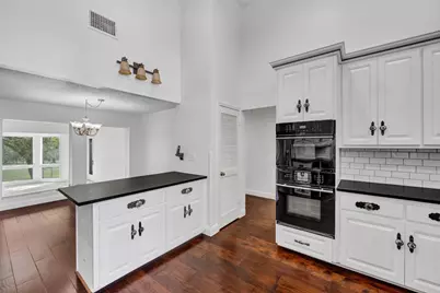 109 Lachite #2, Horseshoe Bay, TX 78657 - Photo 15