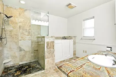 124 Tee Off, Horseshoe Bay, TX 78654 - Photo 19