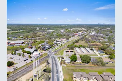 410 Village Lane, Buda, TX 78610 - Photo 7