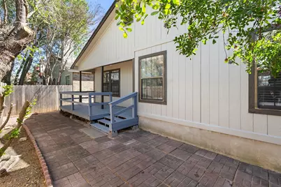 410 Village Lane, Buda, TX 78610 - Photo 33