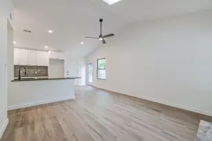 4508 Smooth Oak, Austin, TX 78759 - Photo 5