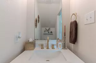 204 Denson Ln, Jarrell, TX 76537 - Photo 13