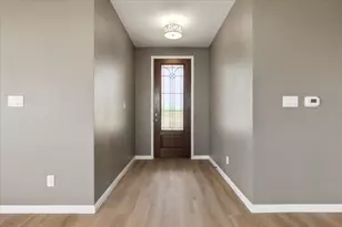 151 Bianca Cir, Del Valle, TX 78617 - Photo 7