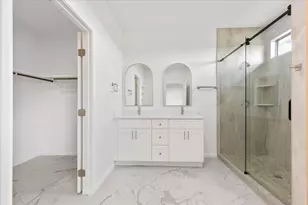 151 Bianca Cir, Del Valle, TX 78617 - Photo 17