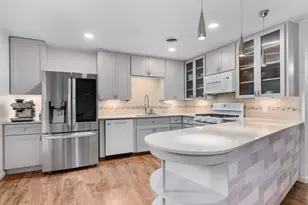 509 E 17th St, Georgetown, TX 78626 - Photo 1