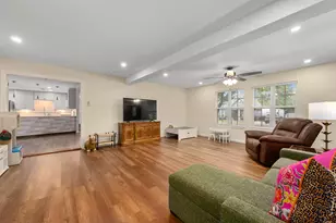 509 E 17th St, Georgetown, TX 78626 - Photo 13