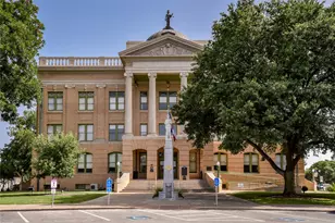 509 E 17th St, Georgetown, TX 78626 - Photo 35