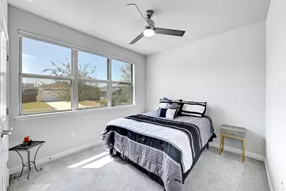 8300 Turnberry Lane, Austin, TX 78744 - Photo 15