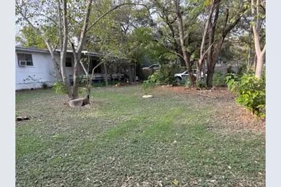 7802 Persimmon Trail, Austin, TX 78745 - Photo 3