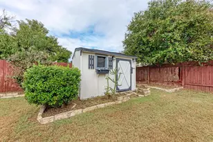 412 Golden Eagle Ln, Leander, TX 78641 - Photo 27