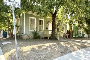 1113 E 2nd St, Austin, TX 78702 - Photo 5
