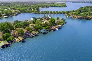 132 Web Isle Dr, Marble Falls, TX 78654 - Photo 1