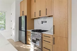 100 W Odell St, Austin, TX 78752 - Photo 15