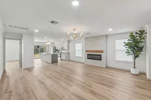 211 Banner Ave, Leander, TX 78641 - Photo 3