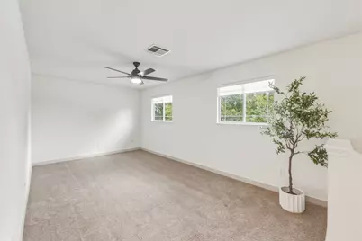 211 Banner Avenue, Leander, TX 78641 - Photo 11