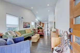 2306 Santa Maria St, Austin, TX 78702 - Photo 7