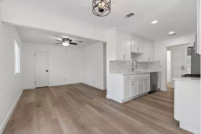 8400 Seminary Ridge Drive, Austin, TX 78745 - Photo 7