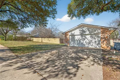 8400 Seminary Ridge Drive, Austin, TX 78745 - Photo 3