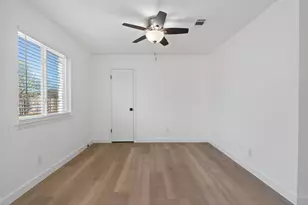 8400 Seminary Ridge Dr, Austin, TX 78745 - Photo 15