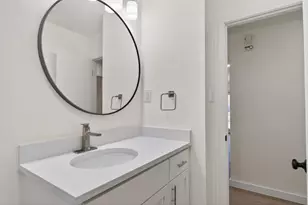 8400 Seminary Ridge Dr, Austin, TX 78745 - Photo 19