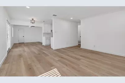 8400 Seminary Ridge Drive, Austin, TX 78745 - Photo 9