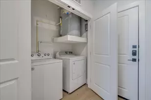 3000 Duval St, Austin, TX 78705 - Photo 23